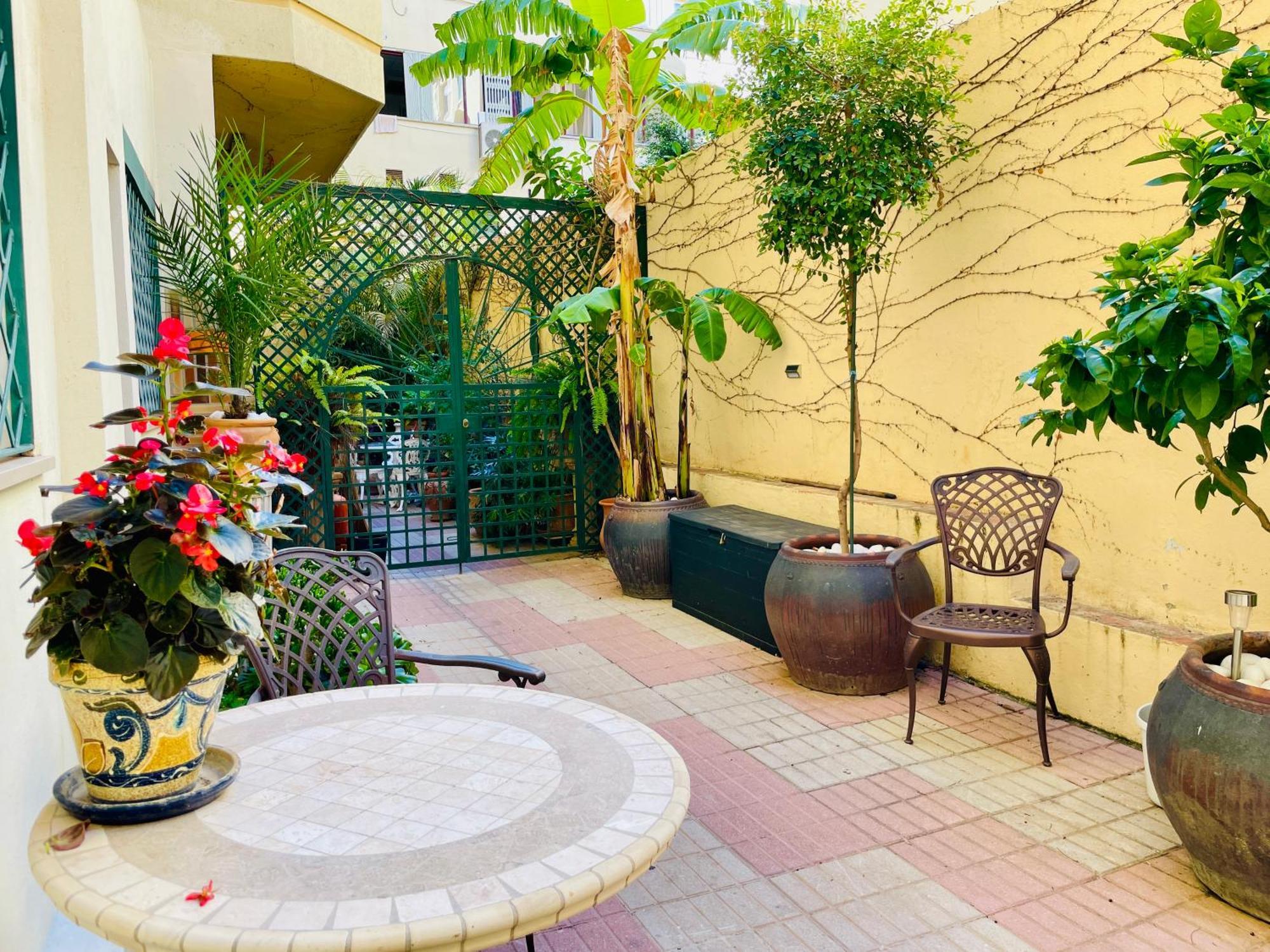 La Pimentera Central Apartments - Con Patio Privado Marbella Eksteriør billede