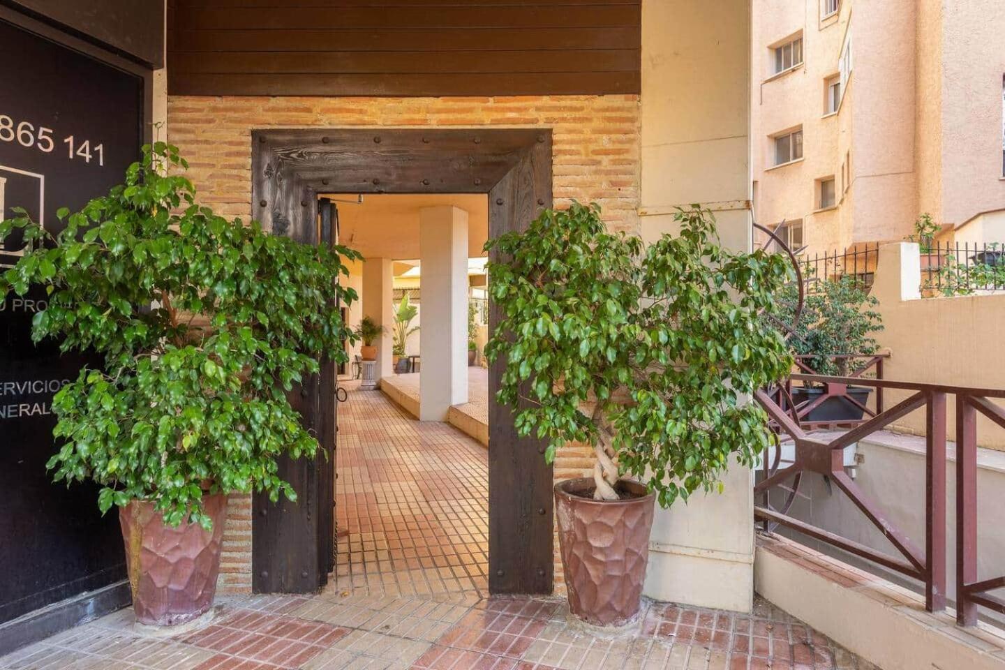 La Pimentera Central Apartments - Con Patio Privado Marbella Eksteriør billede